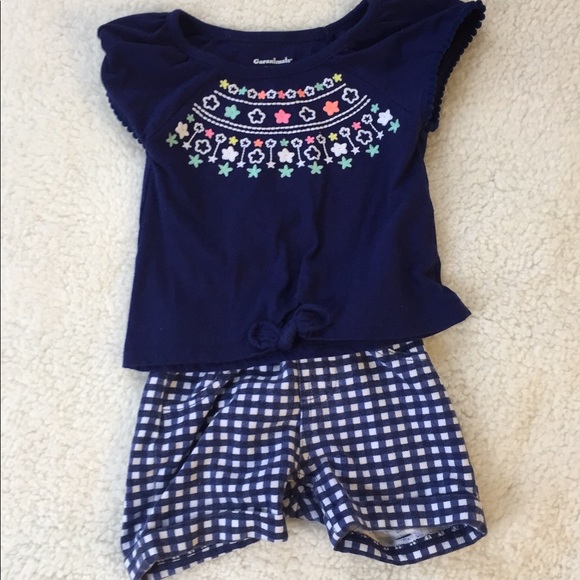 Garanimals Other - Girls 2T Garanimals Outfit